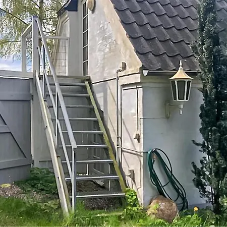 Semesterbostad Amazing In With Sauna